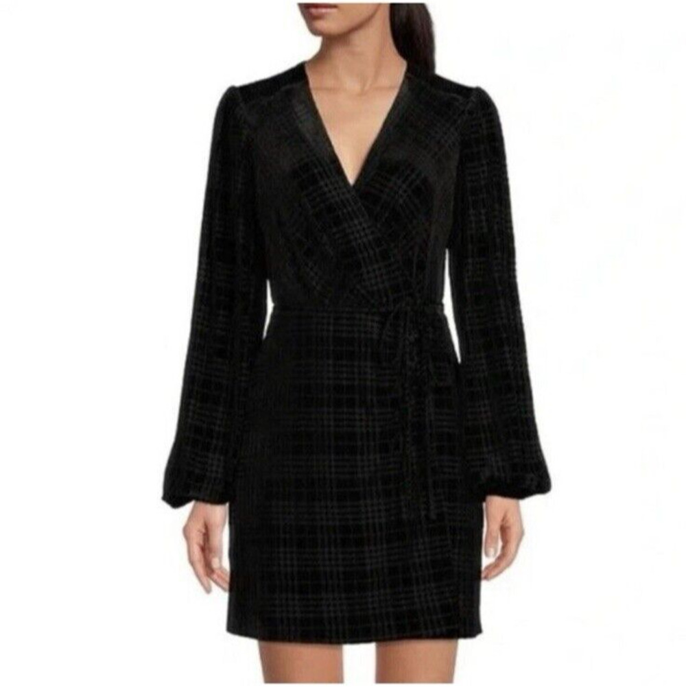 Gianni Bini Dress Mini Black Houndstooth Velvet Wrap Long Sleeve Size Large New